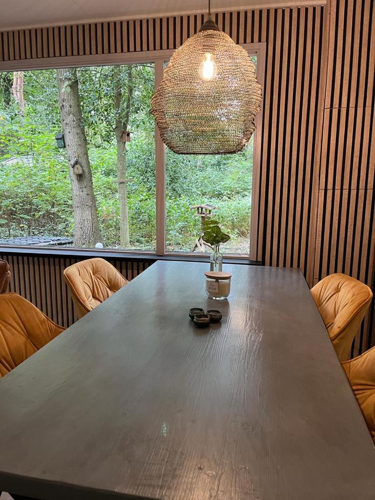זאודלארן Huisje In Het Bos מראה חיצוני תמונה